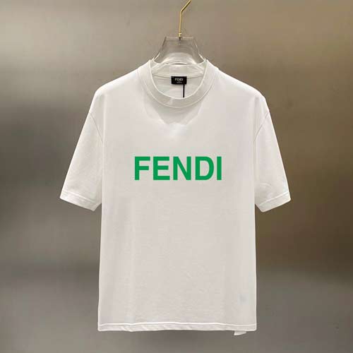 芬迪春夏新品T恤來襲!男女同款直噴印花,男士衣櫥煥新